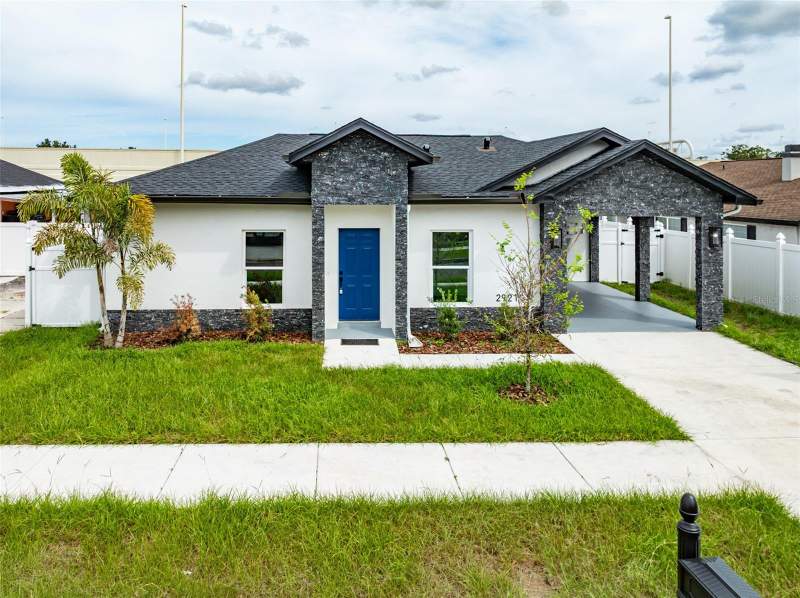 WestfieldHomes for Sale in Tampa, FL