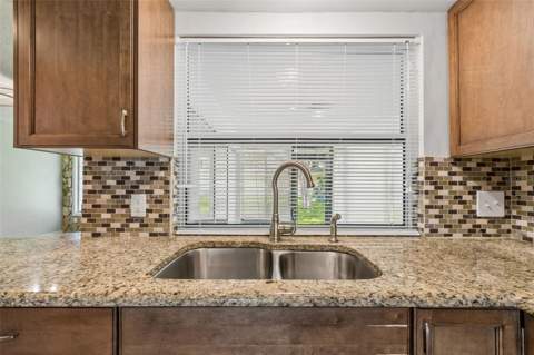 9237 Pebble Creek Drive, Tampa FL - photo 24 of 50