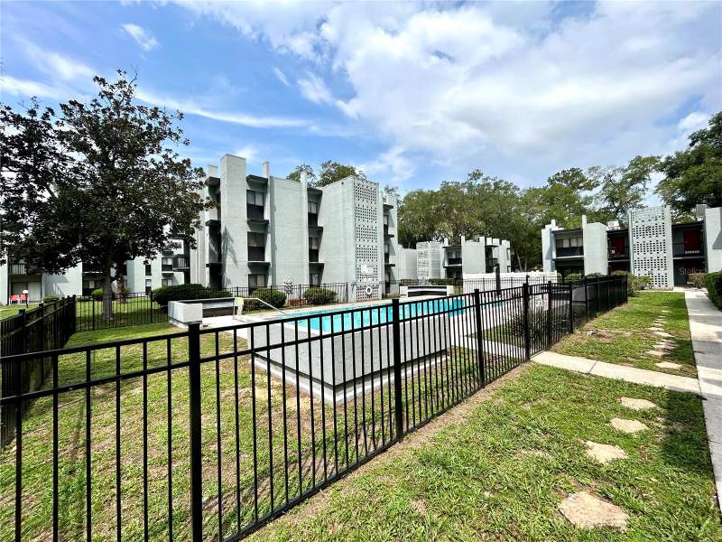 3 bedroom Condominium at 407 NW 39th Rd #407C, Concordia, Gainesville — photo 2