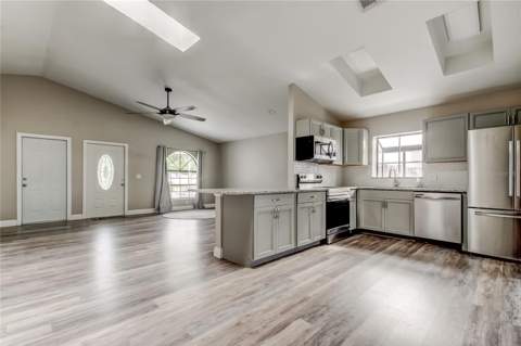206 Bedford Street, Oldsmar FL - photo 12 of 54