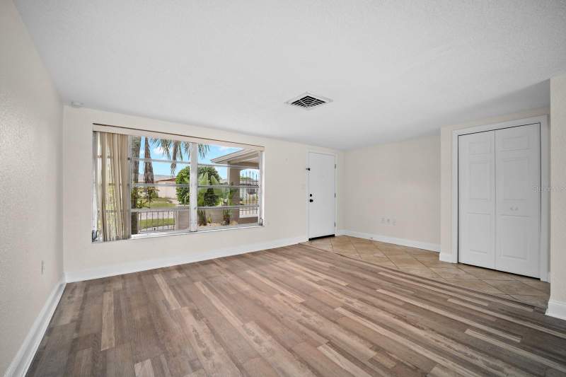 3 bedroom Single Family Residence at 7805 Burnham Drive, Regency Park, Port Richey — photo 4