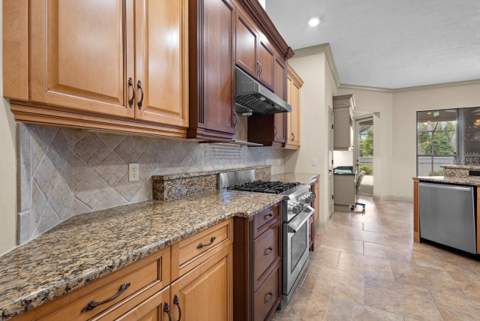 13573 NW 8th Road, Newberry FL - photo 8 of 34