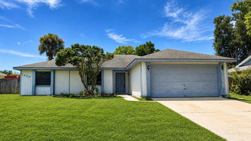 7420 BURNWAY DRIVE home for sale in Clubhouse Estates