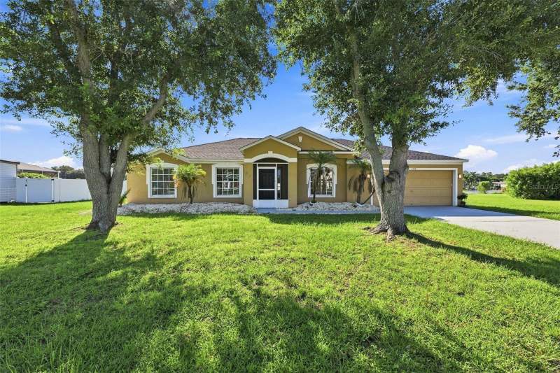 3 bedroom Single Family Residence at 6505 Clair Nest Court, Lake St Clair Ph 4, Apollo Beach — photo 2