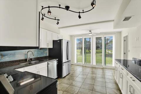 4715 Bay Street #126, St Petersburg FL - photo 6 of 16