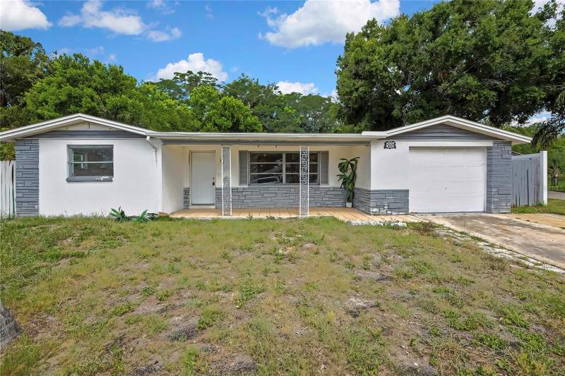 7225 SEASHORE DRIVE home for sale in Gulf Highlands