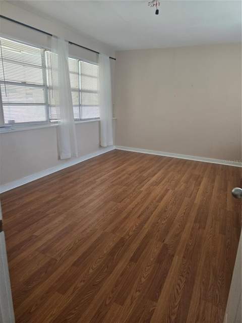 146 NE Madison Circle, St Petersburg FL - photo 14 of 25