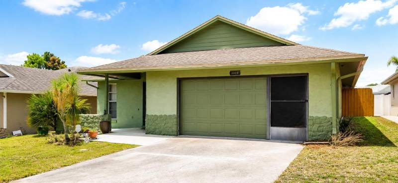 3 bedroom Single Family Residence at 1350 PALO ALTO COURT, SUNRISE VILLAGE UNIT 4, WINTER SPRINGS — photo 1