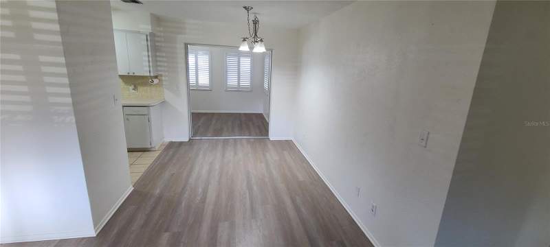 2 bedroom Single Family Residence at 9901 111th Lane, Hallmark Village, Seminole — photo 3