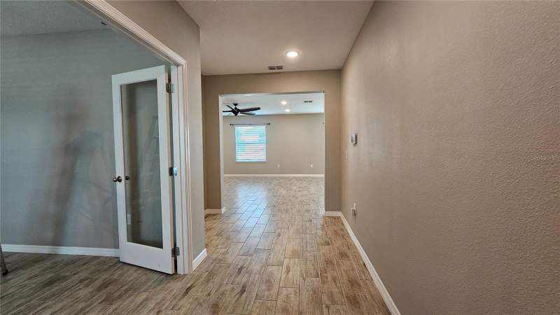 4 bedroom Single Family Residence at 1921 Bell Creek Loop, Glen Ph 10, Fruitland Park — photo 5
