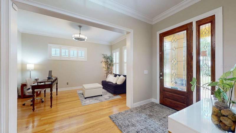5 bedroom Single Family Residence at 116 S Hesperides Street, Rosemont Sub, Tampa — photo 3
