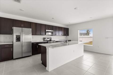 1138 Calico Pointe Circle, Groveland FL - photo 13 of 43