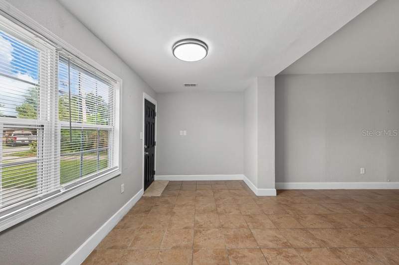 4 bedroom Single Family Residence at 725 Strain Boulevard, Skyline Acres, Lakeland — photo 4