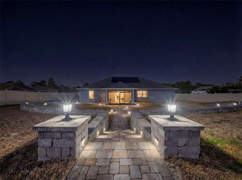 4 bedroom Single Family Residence at 13046 Kildeer Road, Royal Highlands, Weeki Wachee — photo 4