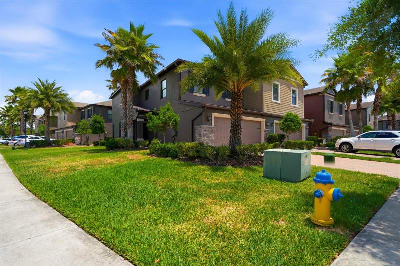 3 bedroom Townhouse at 28580 Tranquil Lake Circle, Arbors/Wiregrass Ranch, Wesley Chapel — photo 2