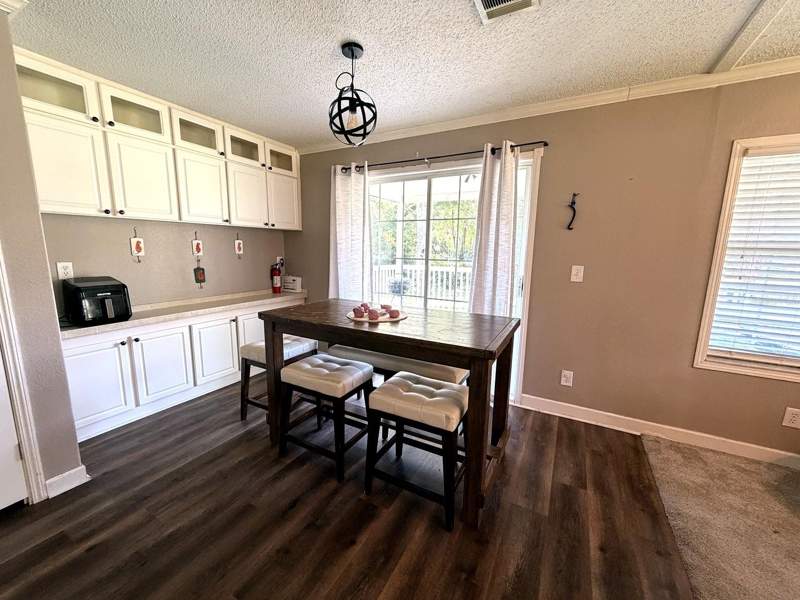 2 bedroom Manufactured Home at 17244 NW 217th Terrace, Sharden Acres 1st Add, High Springs — photo 5