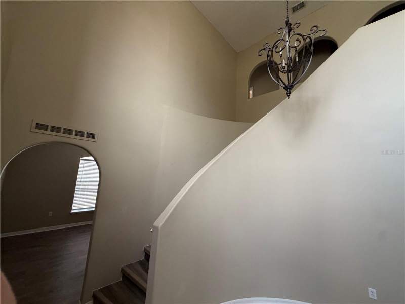 4 bedroom Single Family Residence at 568 DOMINISH ESTATES DRIVE, DOMINISH ESTATES, APOPKA — photo 5