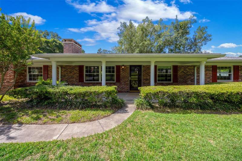 3 bedroom Single Family Residence at 130 SW 69th Street, Hamblen, Ocala — photo 2