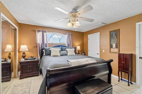 10735 SE Drummond Road, Tampa FL - photo 15 of 34