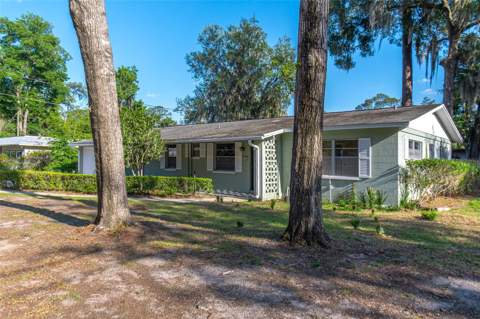 703 NE 6th Place, Gainesville FL - photo 11 of 30