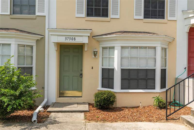 2 bedroom Condominium at 37308 Embassy Park Lane #2, Embassy Park Twnhms Condo, Dade City — photo 2