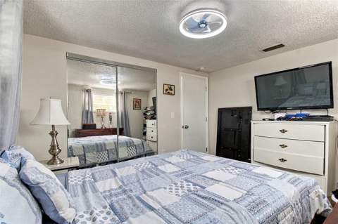 11625 Crystal Lake Drive, Port Richey FL - photo 20 of 35