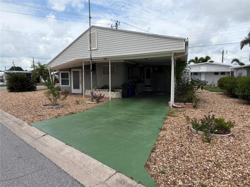 5066 PEBBLE BEACH AVENUE home for sale in Tri-Par Estates
