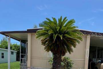 2 bedroom Manufactured Home at 3203 Birkdale Drive, Tanglewood Mobile Village, Holiday — photo 2
