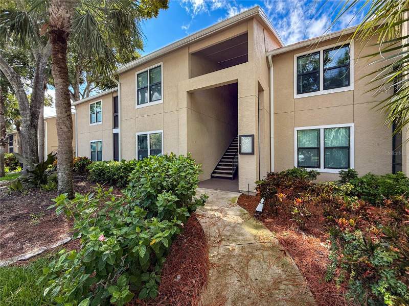 4057 N CROCKERS LAKE BOULEVARD #23 home for sale in Vintage Grand
