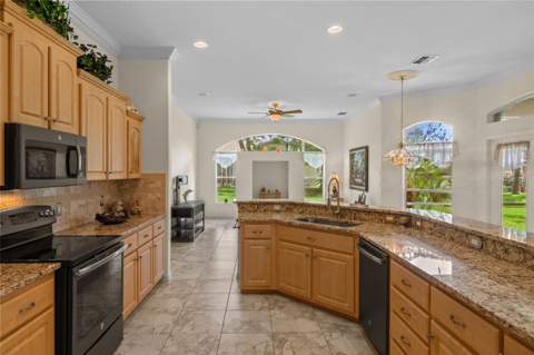 13417 Whitehaven Court, Spring Hill FL - photo 21 of 64