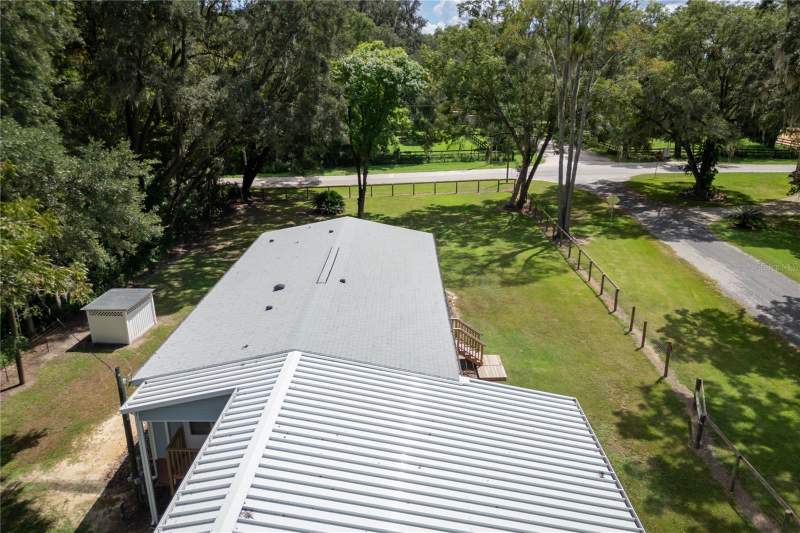 2 bedroom Manufactured Home at 10015 NW 45th Avenue, Ocala, Ocala — photo 5