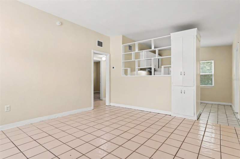 3 bedroom Single Family Residence at 4720 Balboa Drive, Pine Hills Sub 7, Orlando — photo 4