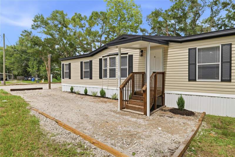 8726 N MEADOWVIEW CIR home for sale in Green Grass Acres Homes for Sale &amp; Prices