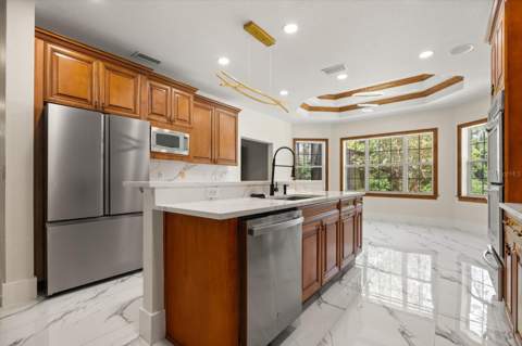 27012 Grand Oak Lane, Tavares FL - photo 23 of 57
