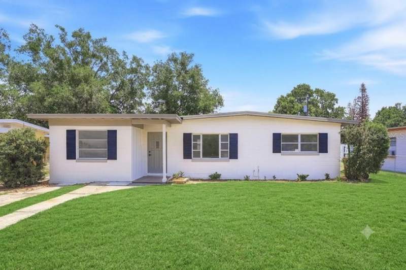 1300 MORNINGSIDE STREET home for sale in Triangle Acres