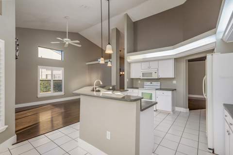 9326 Palm Haven Court, New Port Richey FL - photo 12 of 38