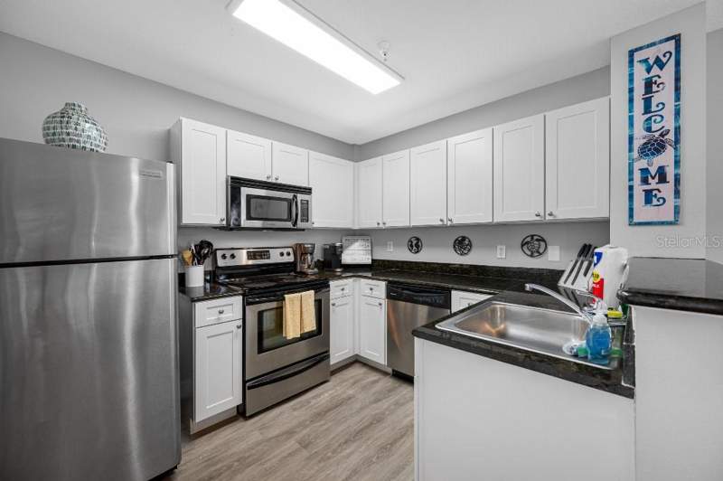 2 bedroom Condominium at 13235 Gulf Boulevard #502, Madeira Bay Resort II Condo, Madeira Beach — photo 5