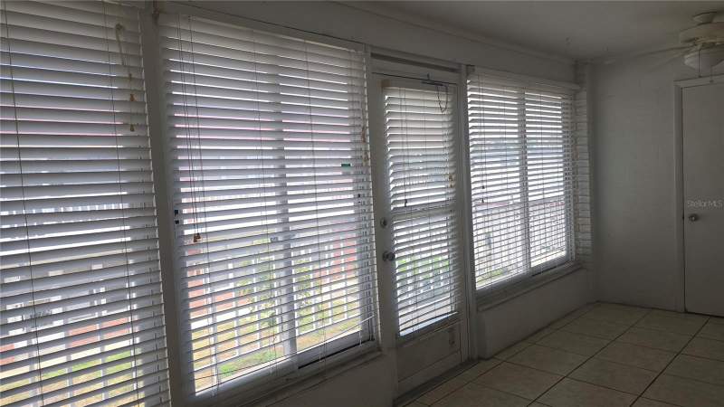 1 bedroom Condominium at 3540 32nd Avenue #214, Tiffany Arms Condo, St Petersburg — photo 5
