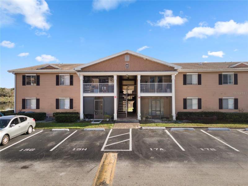 145 N PEARL LAKE CAUSEWAY #106 home for sale in Cove at Pearl Lake
