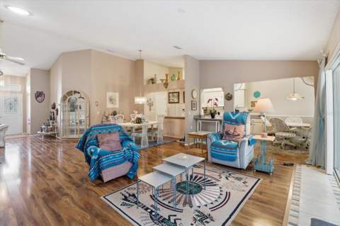 8012 Willow Brook Drive, Spring Hill FL - photo 16 of 43