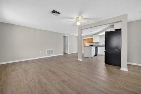1012 Prescott Lane, Holiday FL - photo 11 of 48