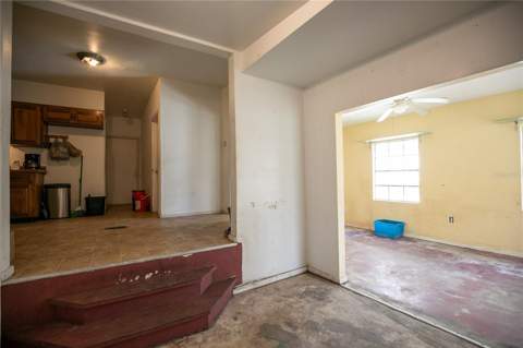 2747 Eaton Avenue, Lakeland FL - photo 12 of 32