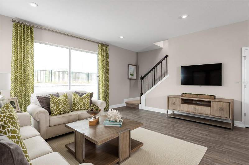 3 bedroom Townhouse at 6692 CEDAR LANDING CIRCLE, CEDAR LANDINGS TOWNHOMES, LEESBURG — photo 3