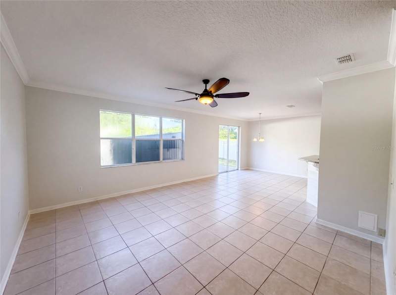 3 bedroom Single Family Residence at 31628 Spoonflower Circle, Watergrass Prcl A, Wesley Chapel — photo 3