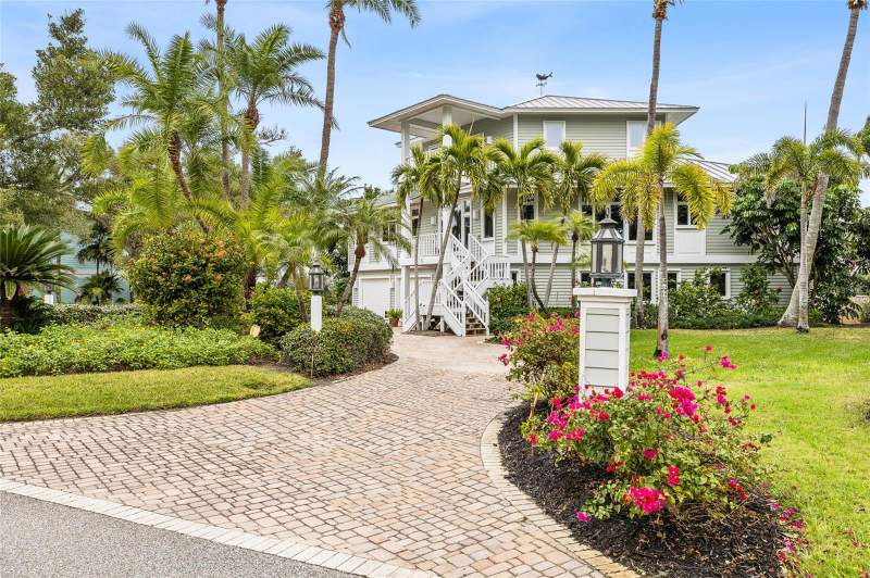 3 bedroom Single Family Residence at 16 Grouper Hole Drive, East Shore Acres, Boca Grande — photo 3
