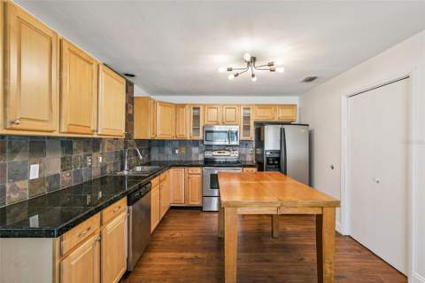 1652 Berkshire Avenue, Winter Park FL - photo 11 of 29