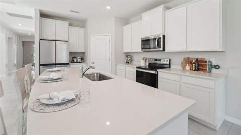 2034 Stratten Drive, Zephyrhills FL - photo 16 of 24