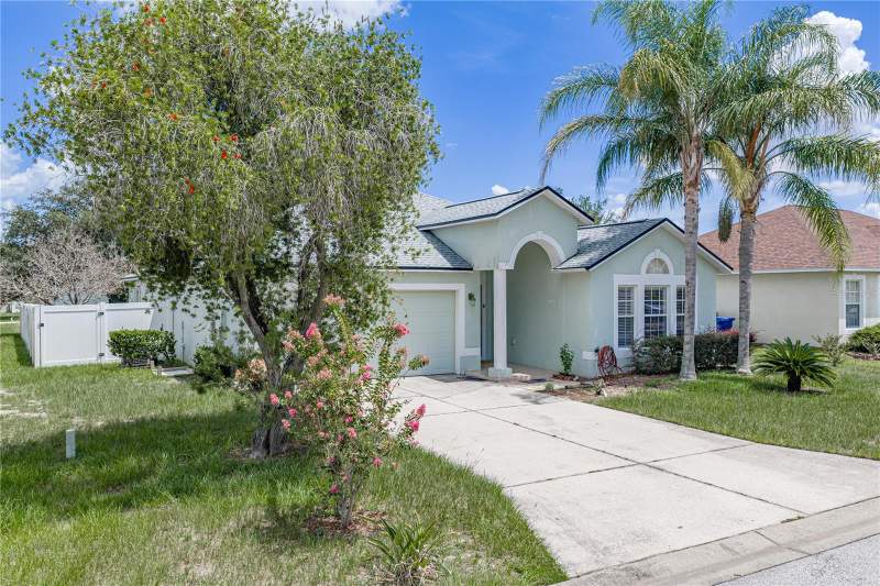 4 bedroom Single Family Residence at 5638 Royal Hills Street, Royal Hills, Winter Haven — photo 3