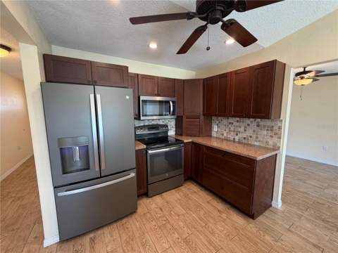 4573 Bayridge Court, Spring Hill FL - photo 6 of 6