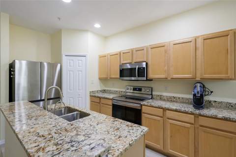 3793 Parkridge Circle #3-105, Sarasota FL - photo 13 of 39